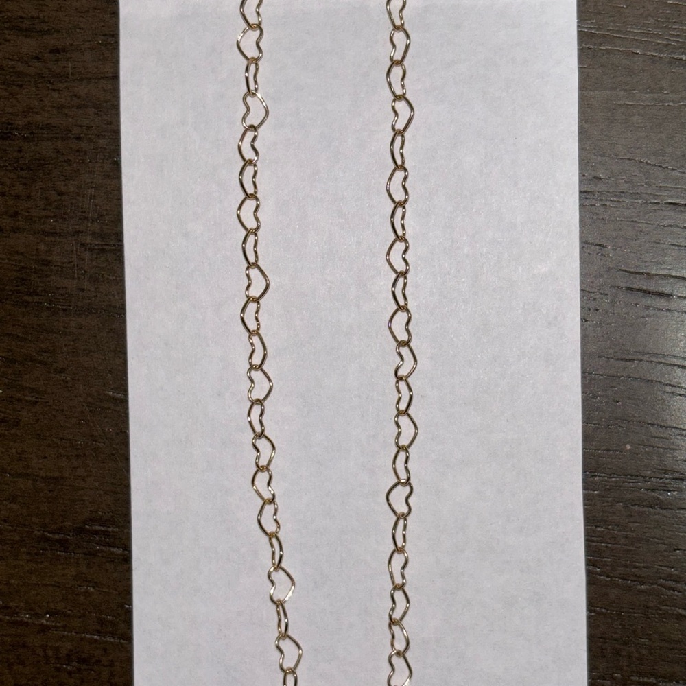 Plated Gold Heart Shape Chocker - Picture 2 of 2